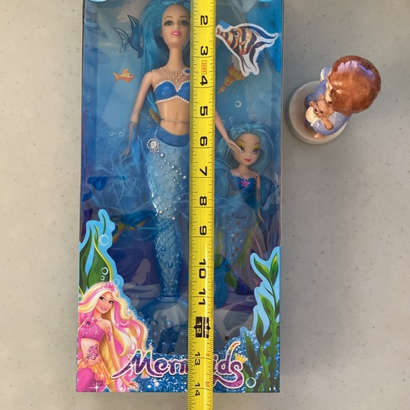 Mermaids Doll - Picture 7 of 8